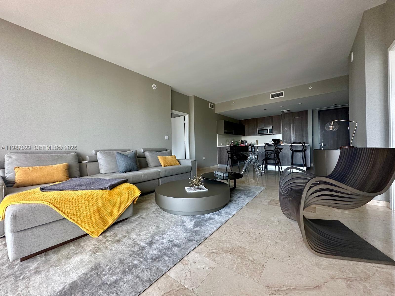 88 SW 7th St # 3609, Miami FL 33130 photo 3