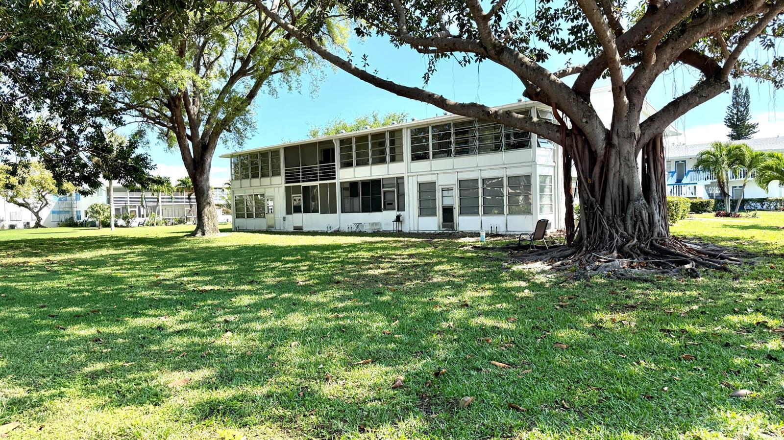 281 N Tilford N, Deerfield Beach FL 33442