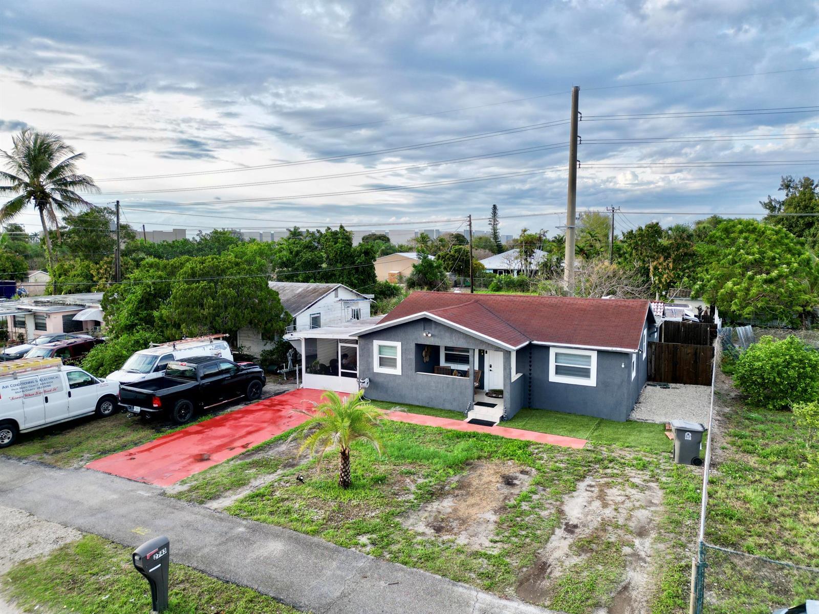 2743 Kentucky Street, West Palm Beach FL 33406