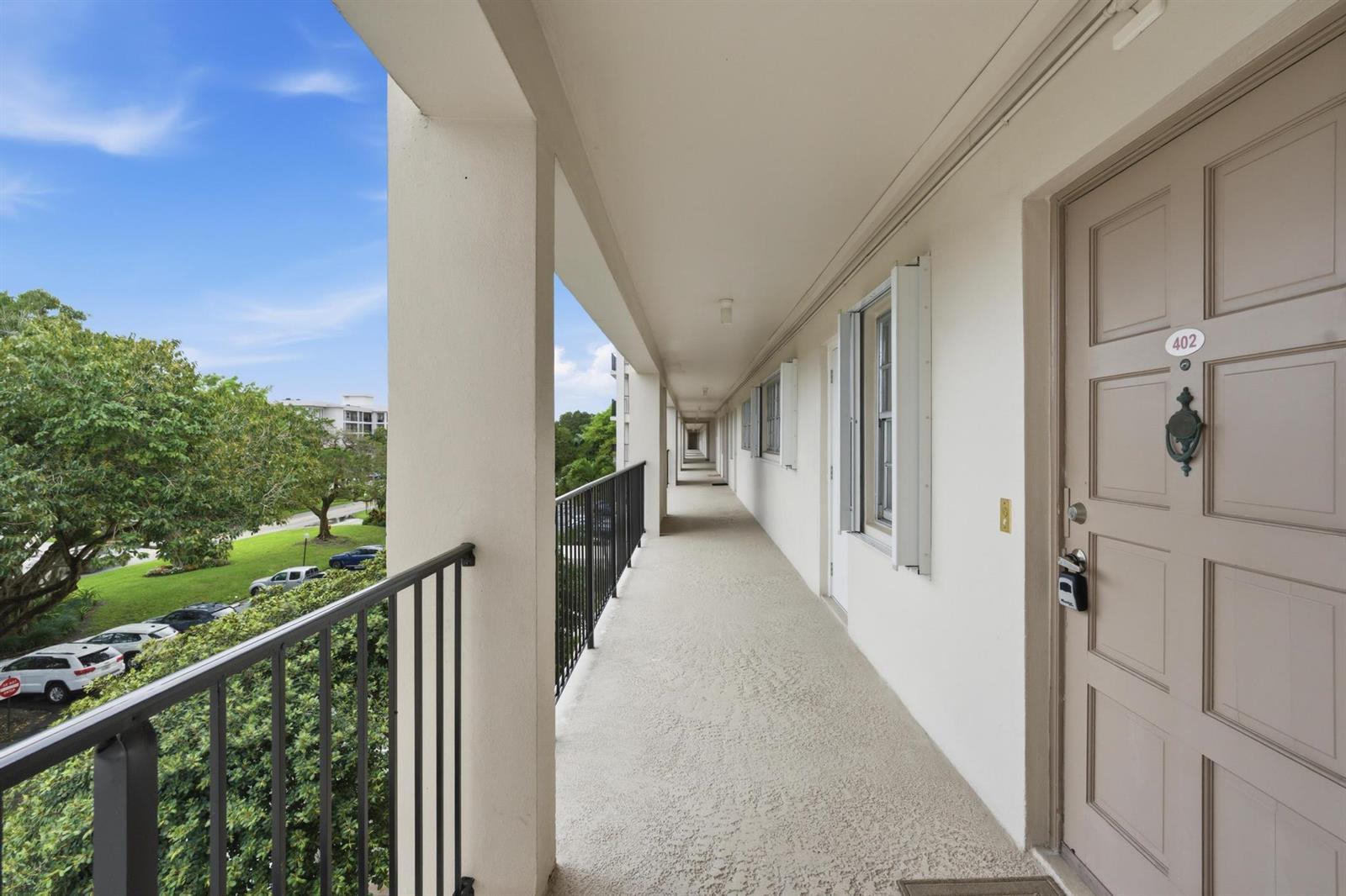 2801 N Palm Aire Drive # 402, Pompano Beach FL 33069 photo 3