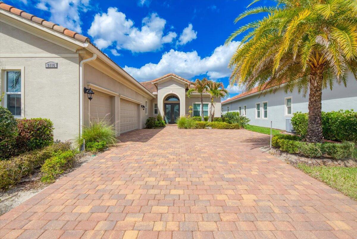 9116 SW Pepoli Way, Port St. Lucie FL 34987 photo 2
