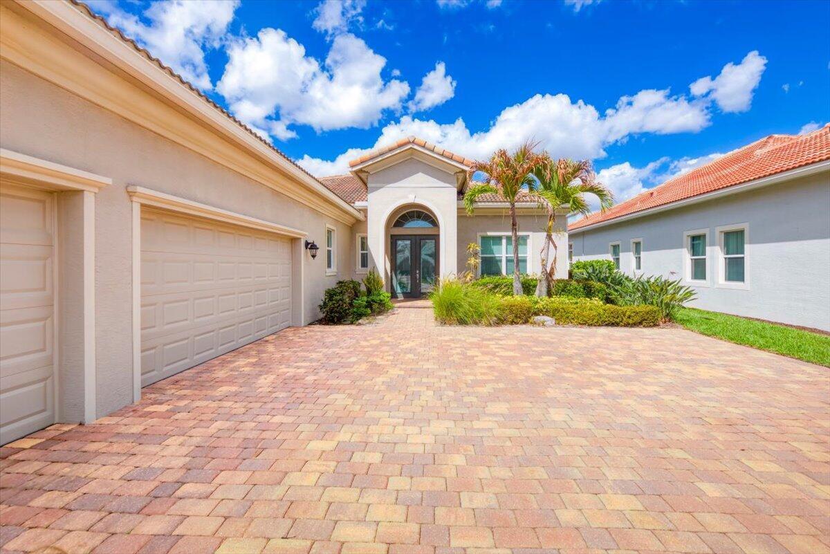 9116 SW Pepoli Way, Port St. Lucie FL 34987 photo 5