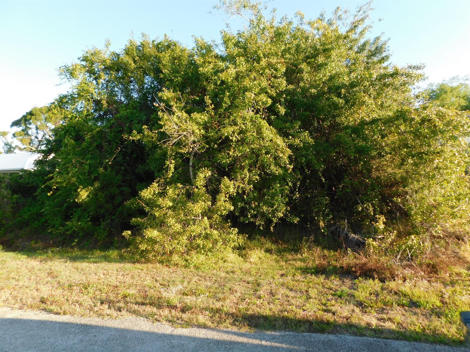 7402 Winter Garden Parkway, Fort Pierce FL 34951
