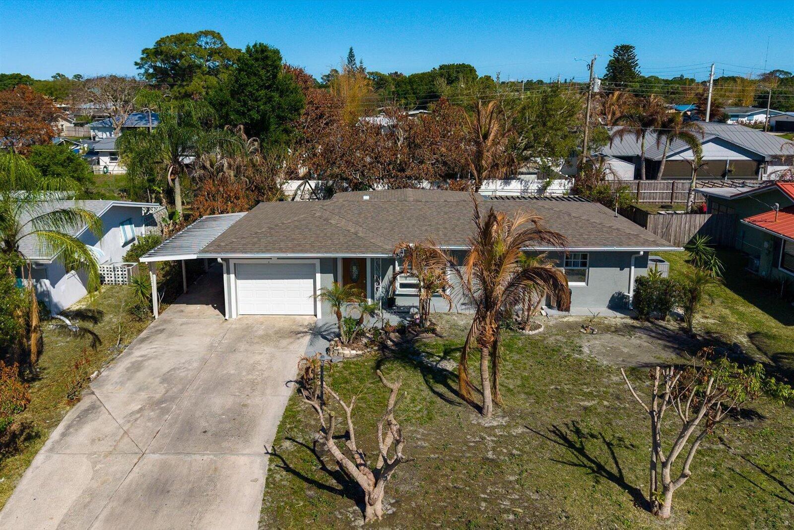 403 NE Oleander Avenue, Port St. Lucie FL 34952 photo 2