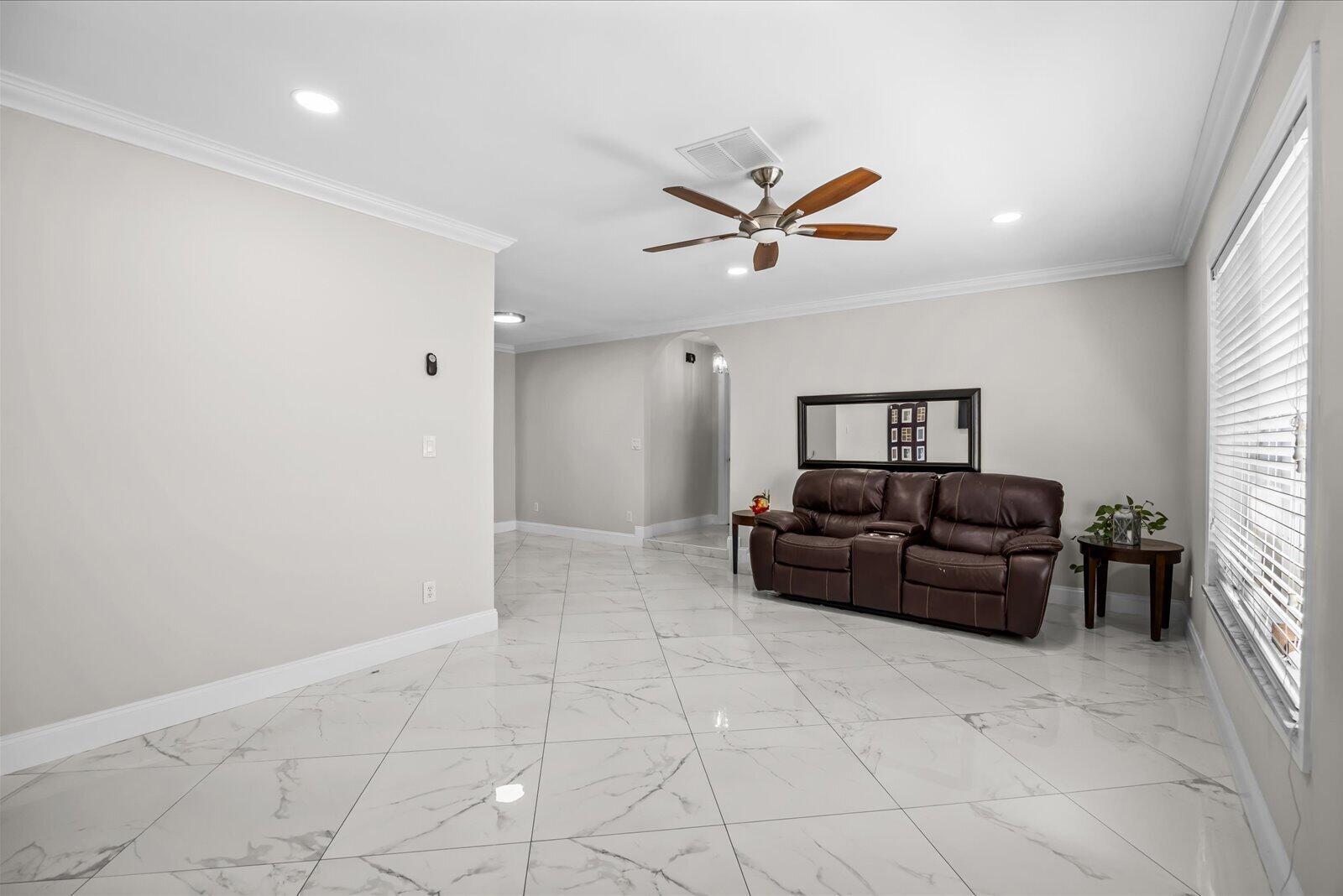 403 NE Oleander Avenue, Port St. Lucie FL 34952 photo 3