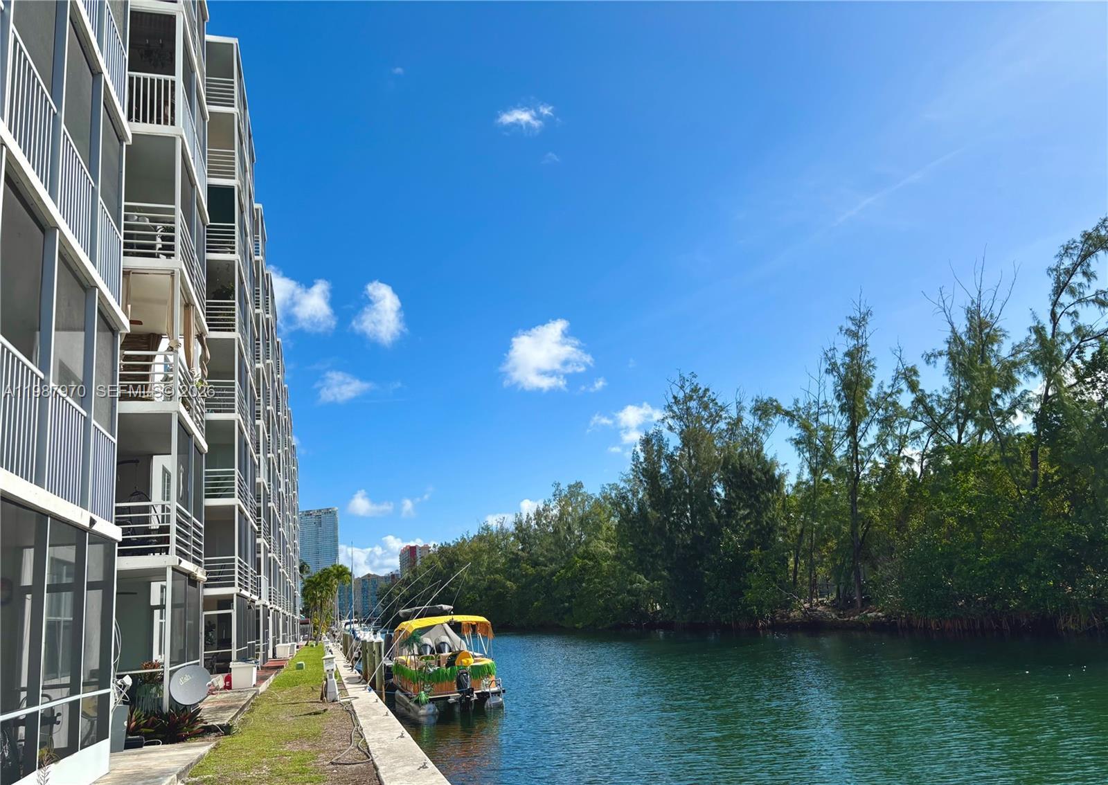 3660 NE 166th St # 415, North Miami Beach FL 33160 photo 3