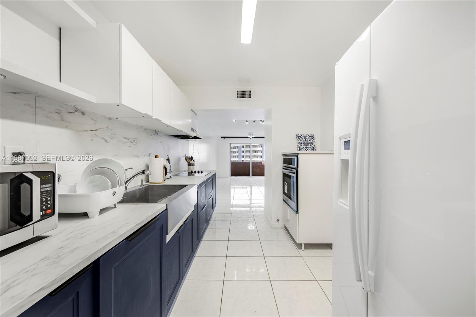 18001 N Bay Rd # 505, Sunny Isles Beach FL 33160 photo 5
