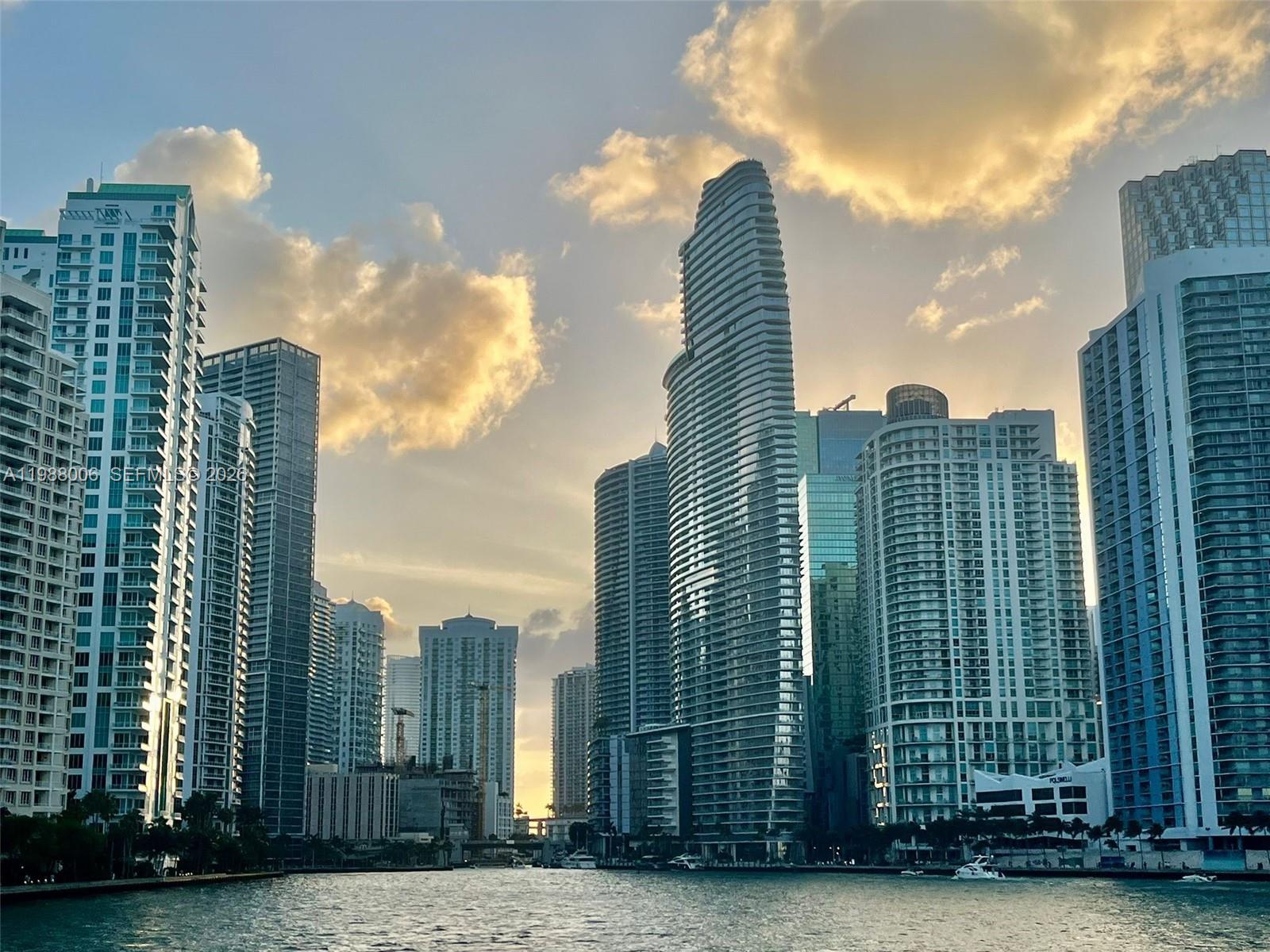 300 Biscayne Boulevard Way # 1808W, Miami FL 33131 photo 5