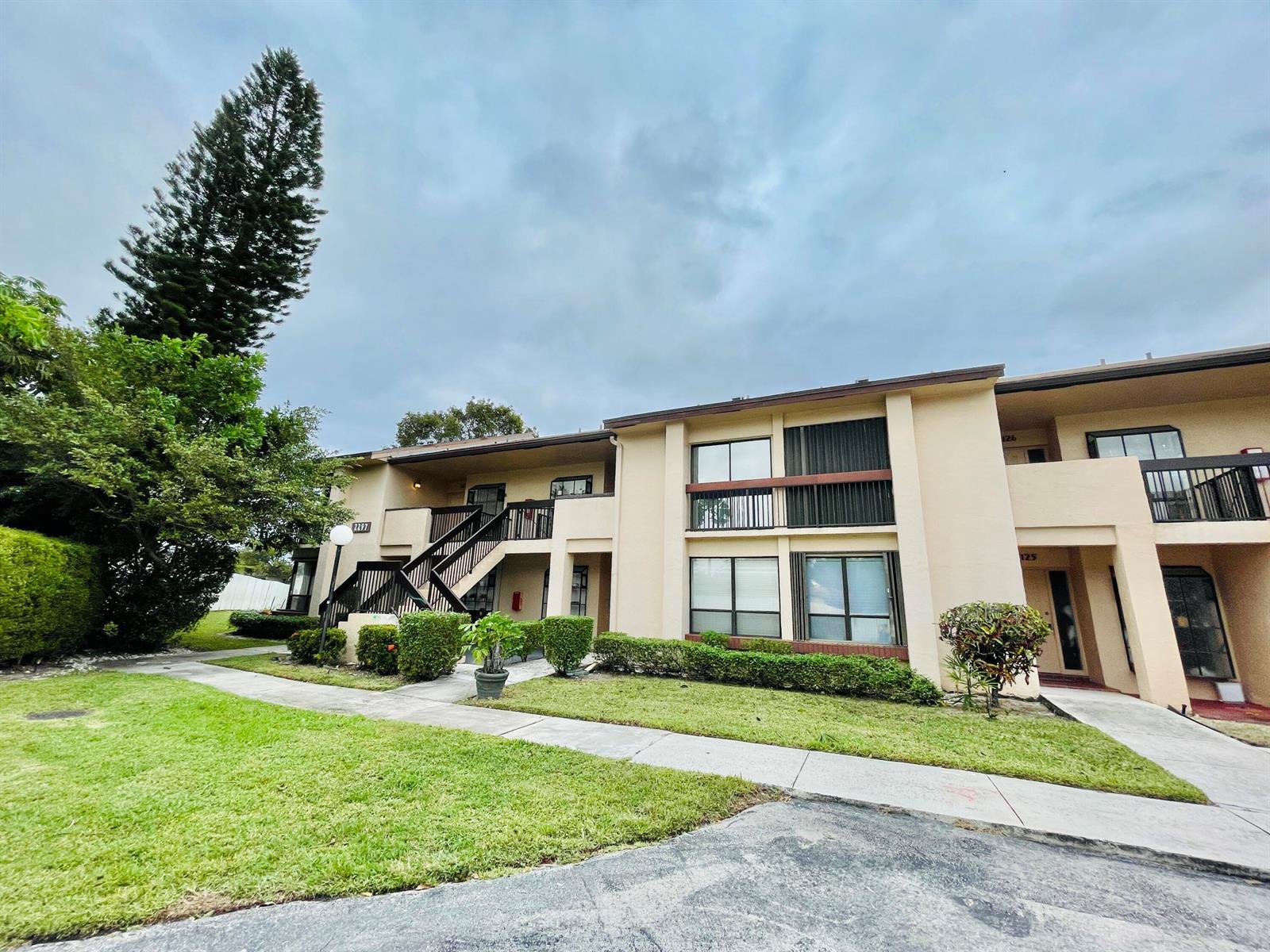 2297 SW 15th Street # 122, Deerfield Beach FL 33442 photo 4