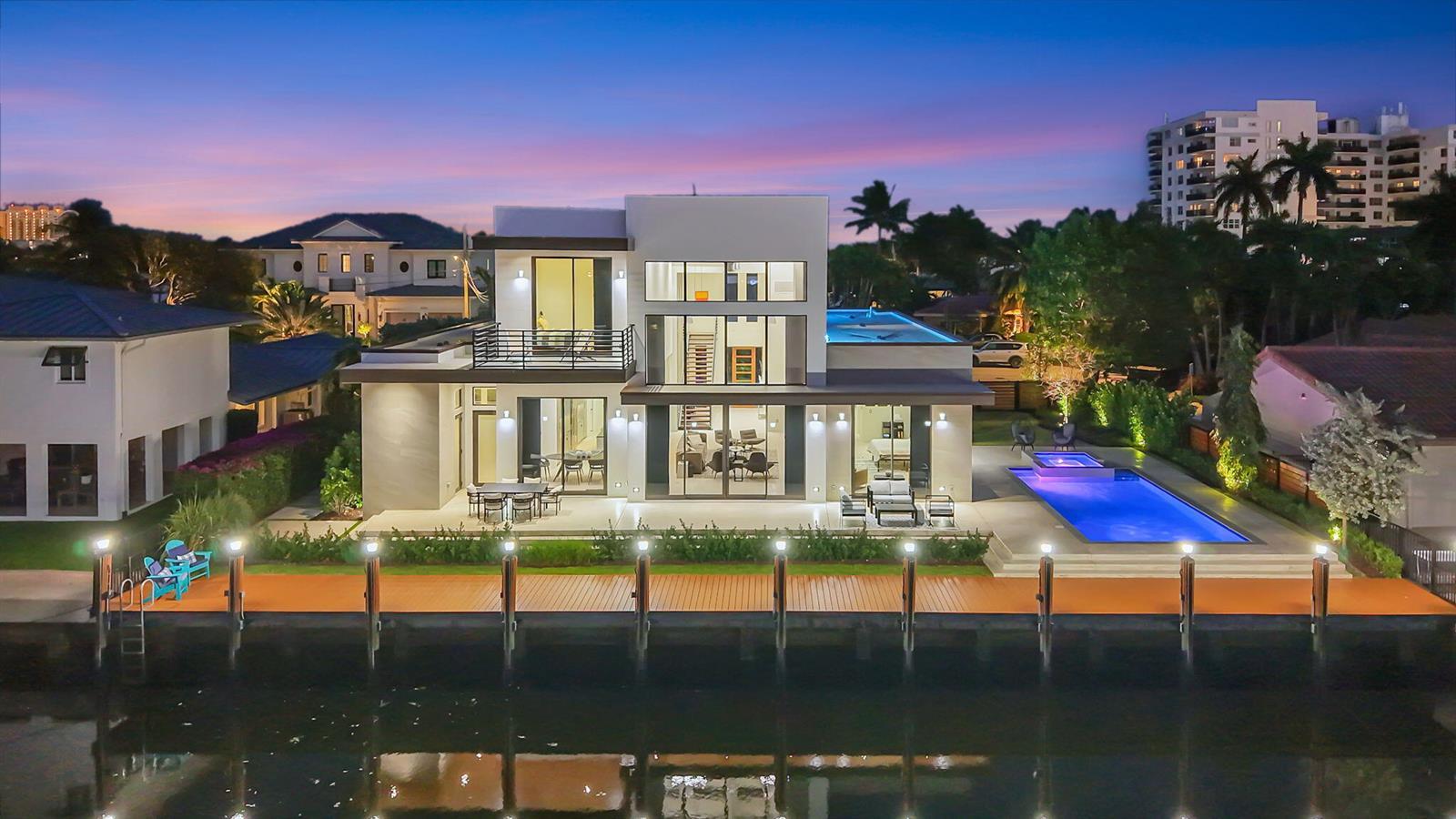 5211 NE 32nd Avenue, Fort Lauderdale FL 33308