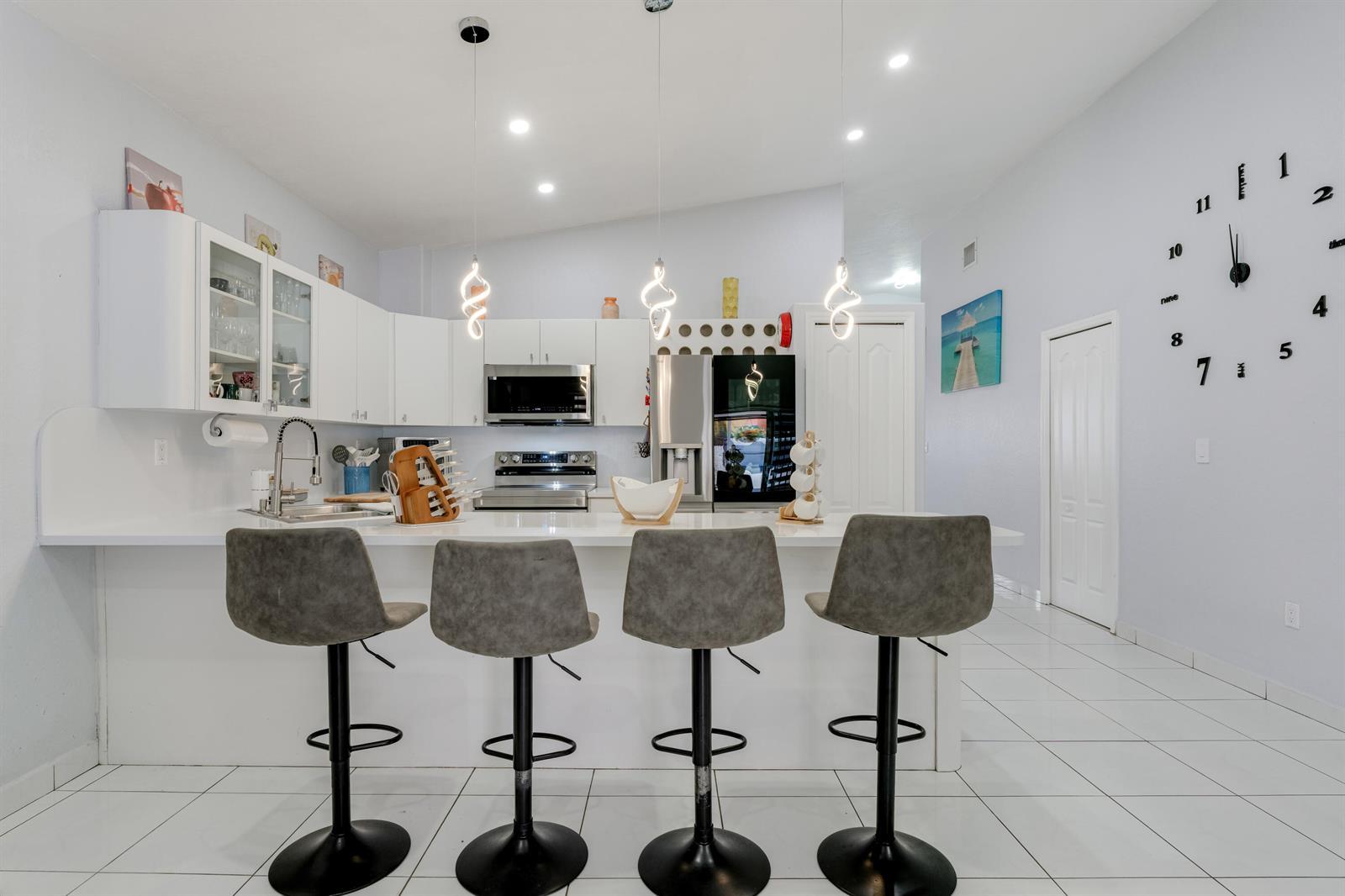 8771 NW 141st Terrace, Miami Lakes FL 33018 photo 2