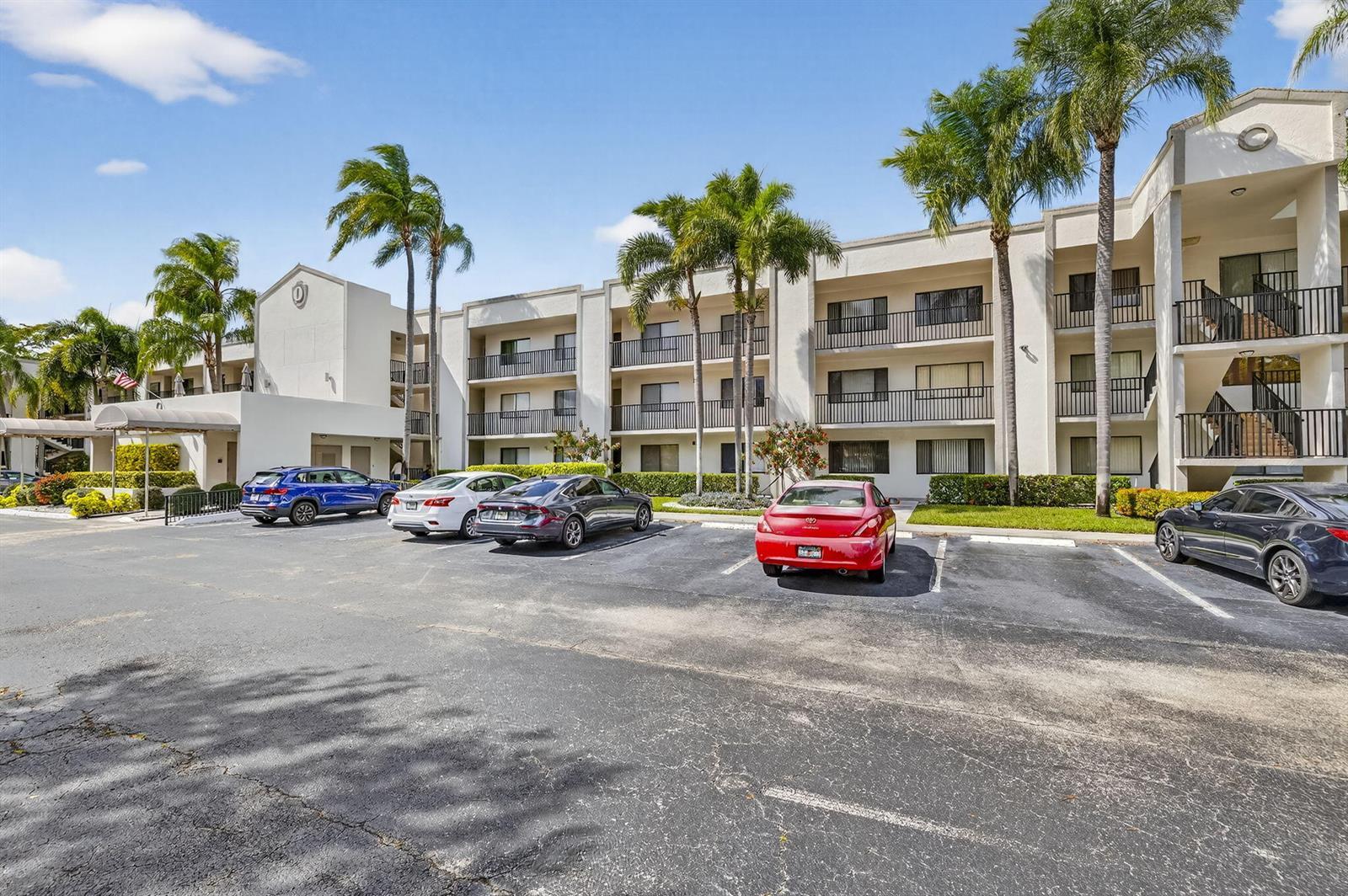 10806 W Clairmont Circle # 108, Tamarac FL 33321