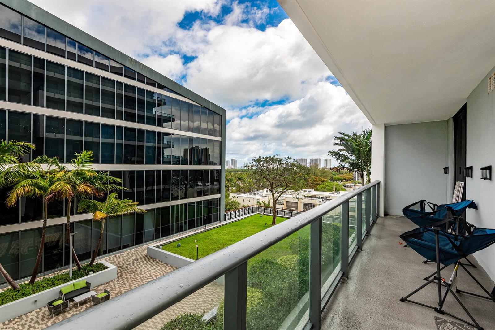 2960 NE 207th Street # 708, Aventura FL 33180 photo 4