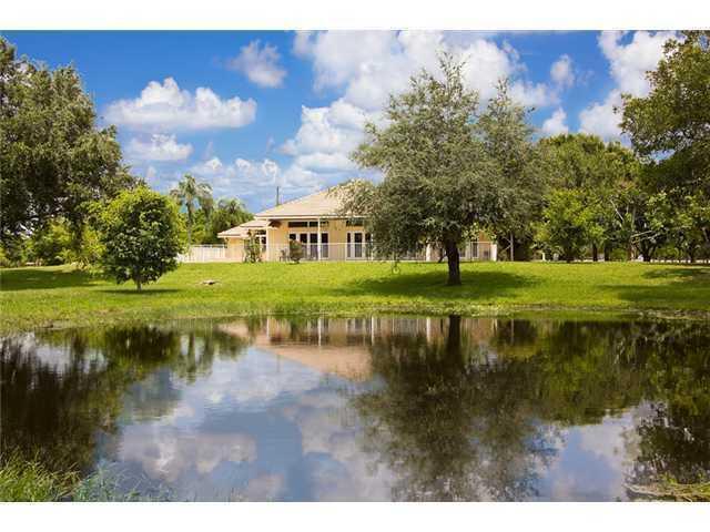 2088 Appaloosa Trail, Wellington FL photo 5