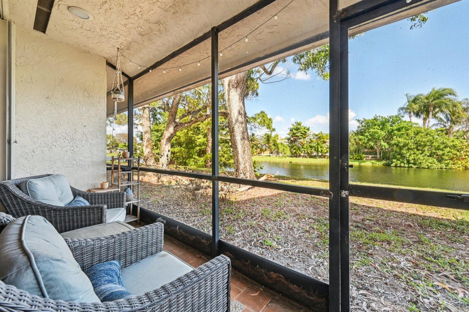 22 Via De Casas # 103, Boynton Beach FL 33426 photo 3