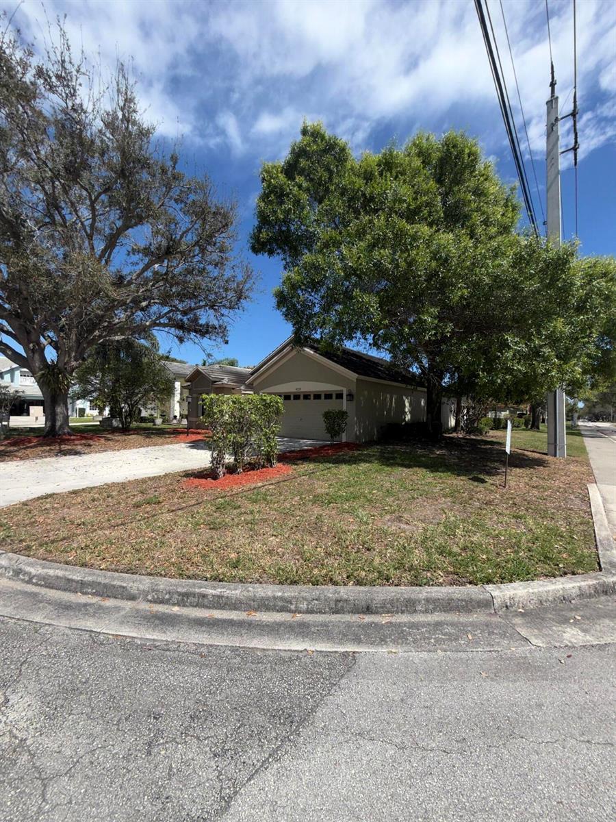 4223 Tazewell Court, West Palm Beach FL 33409 photo 4