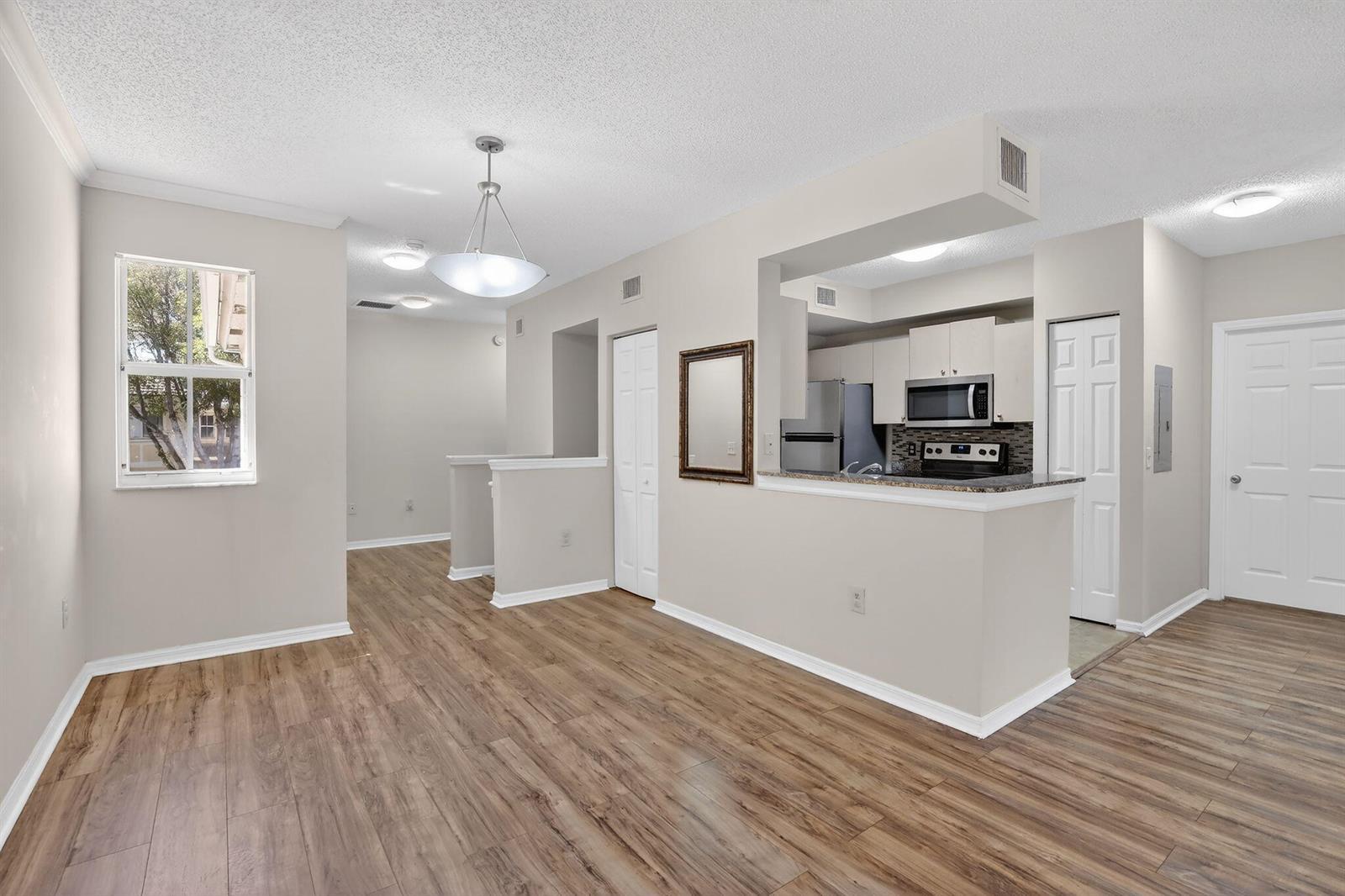 2486 Centergate Drive # 204, Miramar FL 33025 photo 3