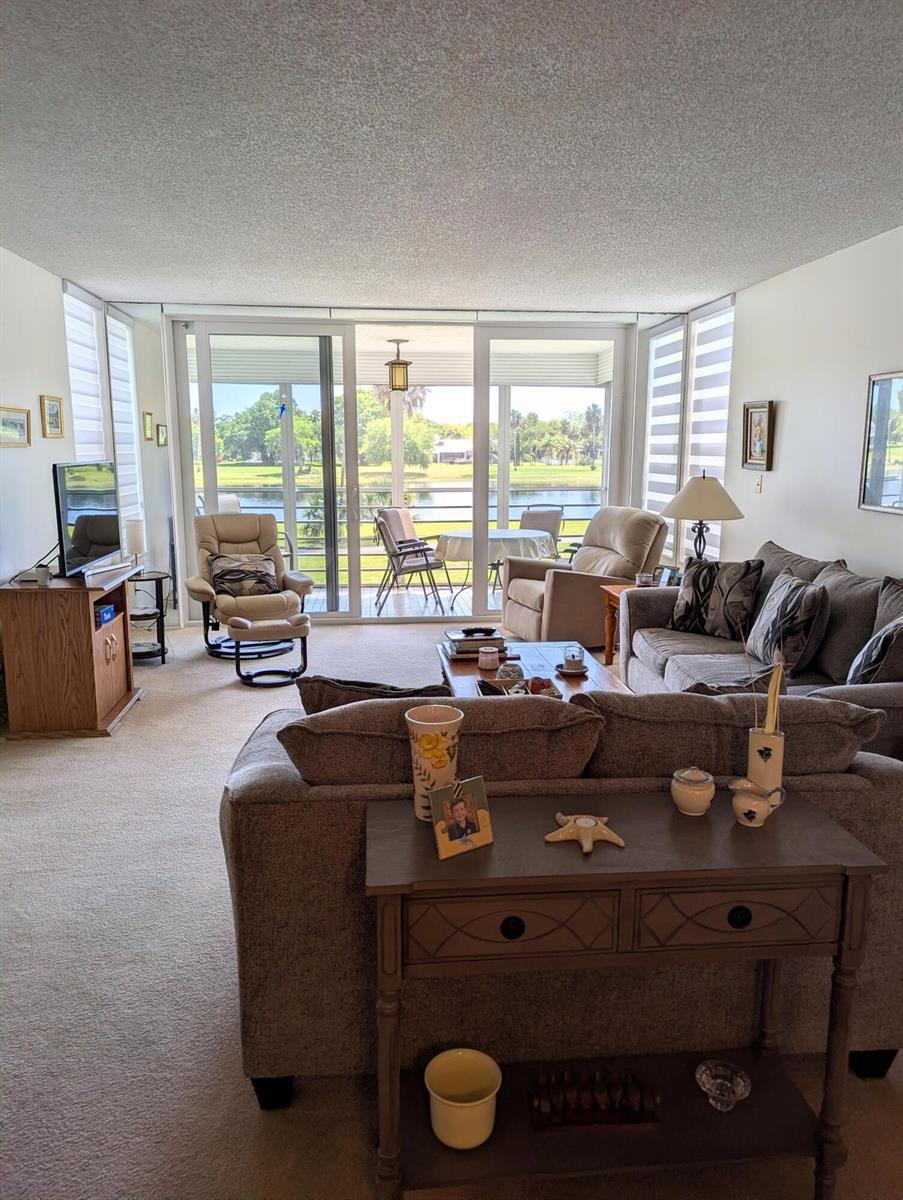 804 Cypress Boulevard # 208, Pompano Beach FL 33069 photo 3