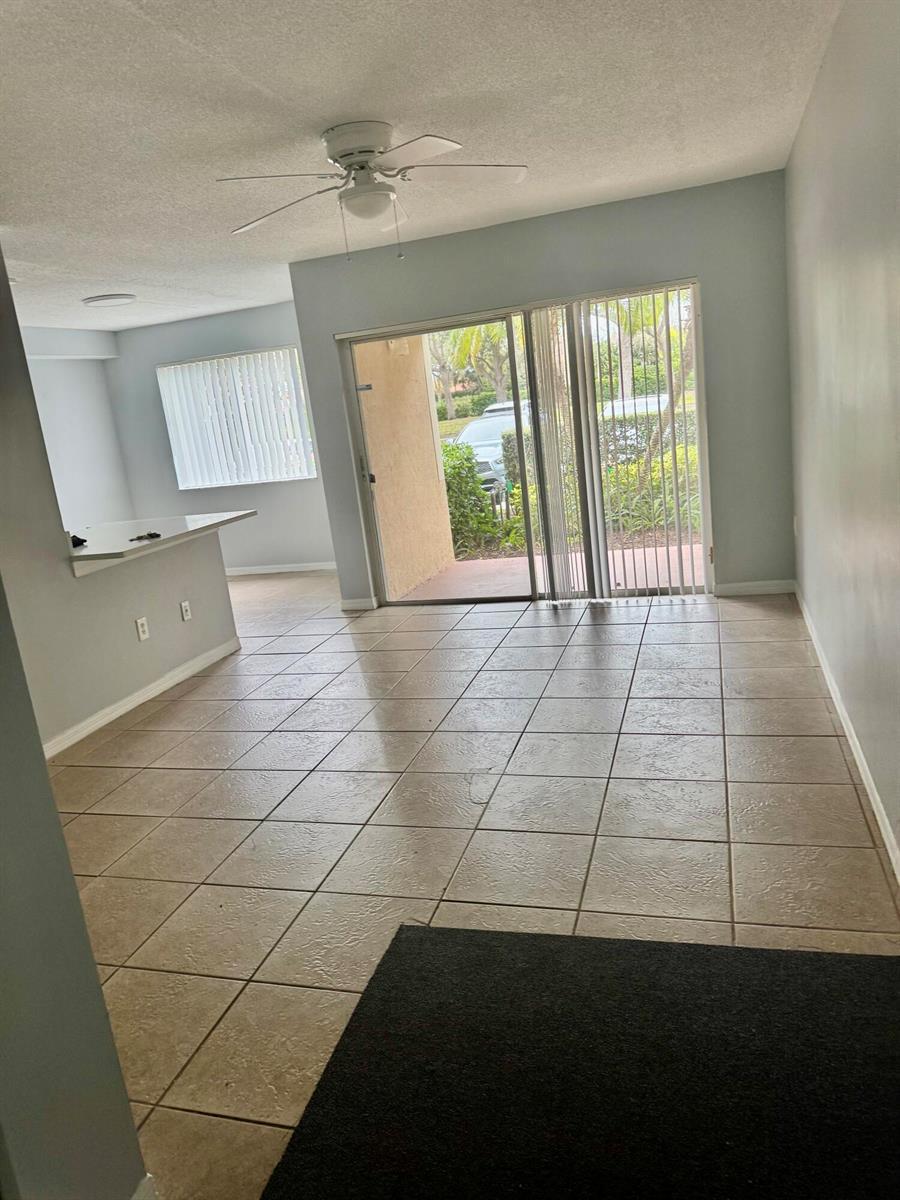 1670 N 42nd Circle # 105, Vero Beach FL 32967 photo 3
