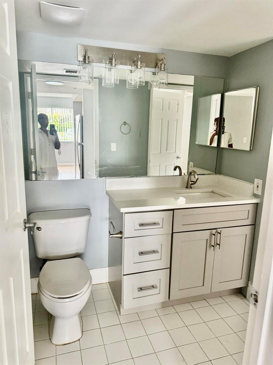 1670 N 42nd Circle # 105, Vero Beach FL 32967 photo 5