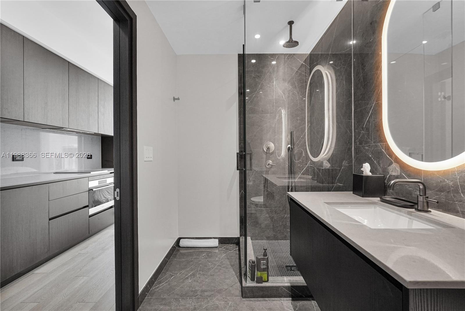 20 NE 11th St # 3603A, Miami FL 33132 photo 3