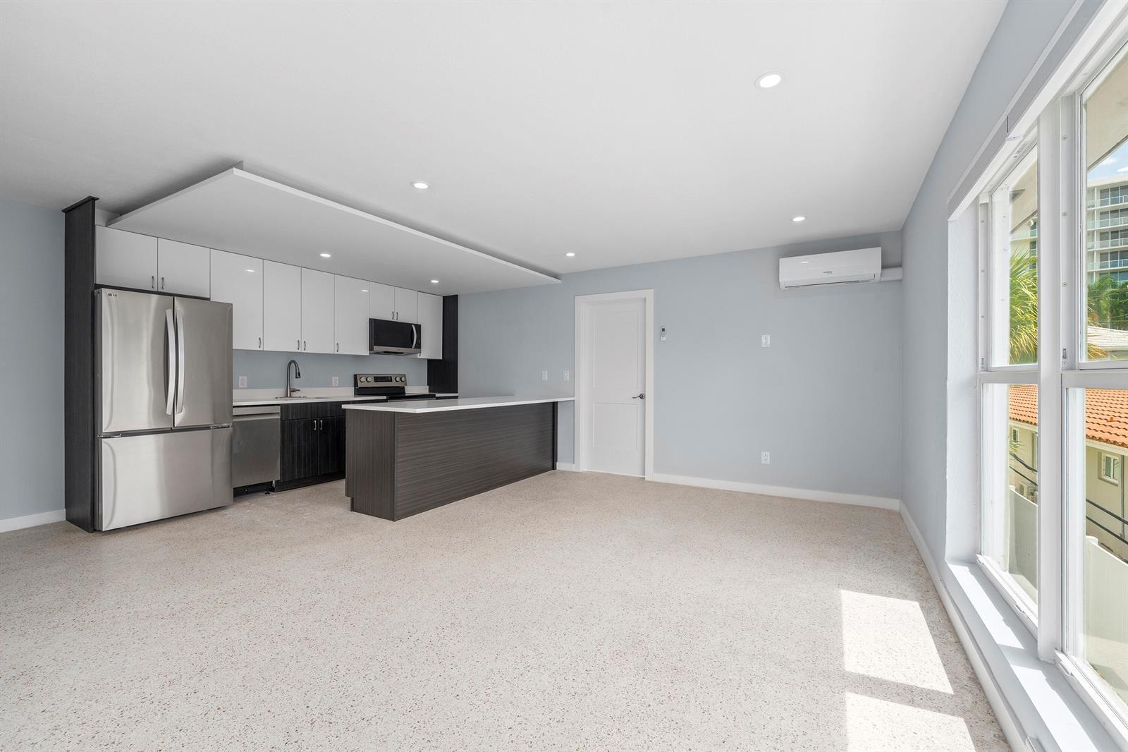 3220 NE 7th Place # 3, Pompano Beach FL 33062 photo 3