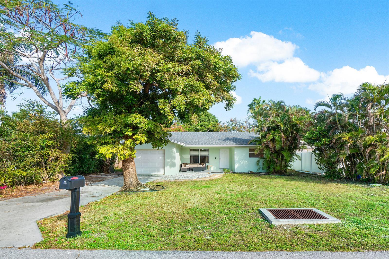 411 SW 1st Avenue, Boynton Beach FL 33435 photo 2