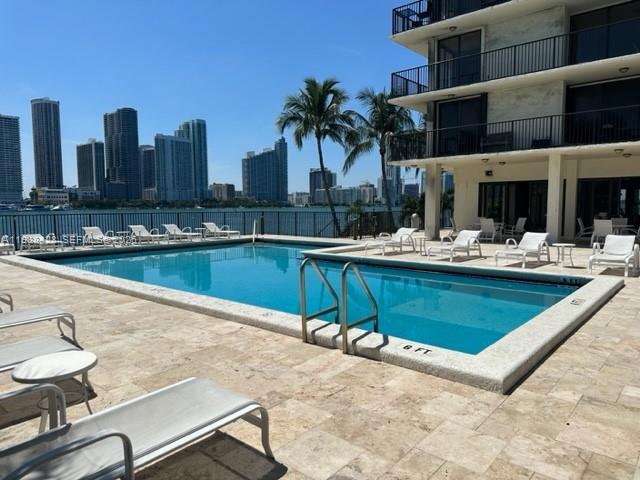 801 N Venetian Dr # 1103, Miami FL 33139 photo 5