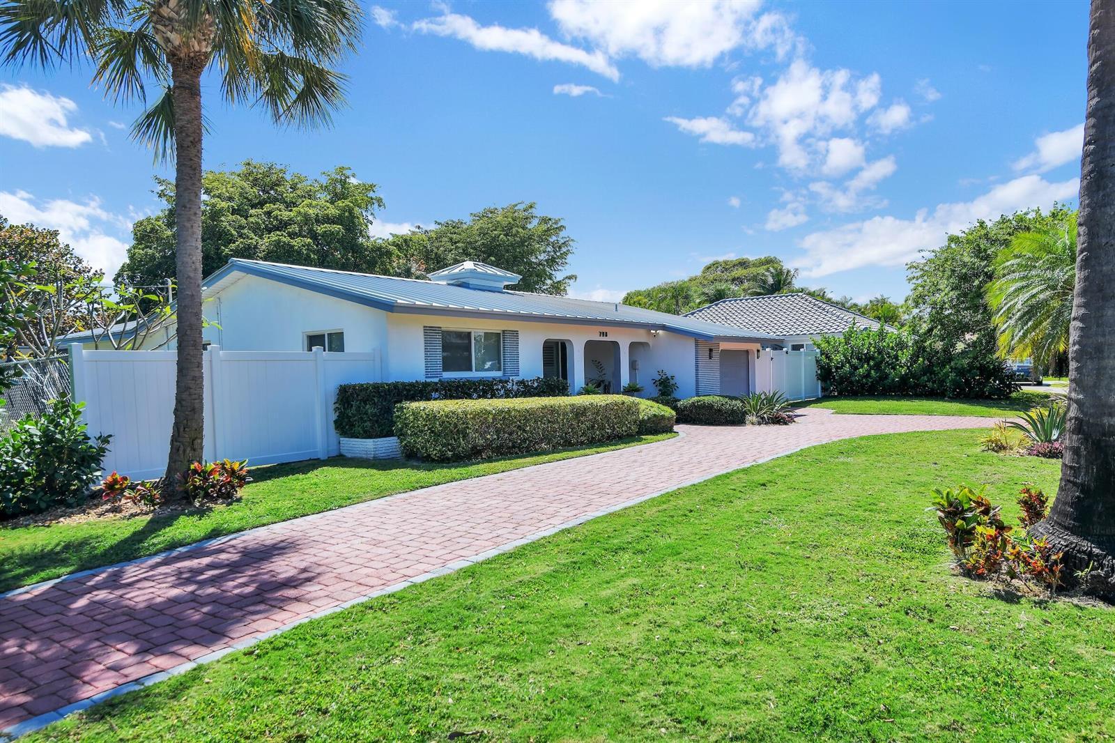 798 E Boca Raton Road, Boca Raton FL 33432 photo 5