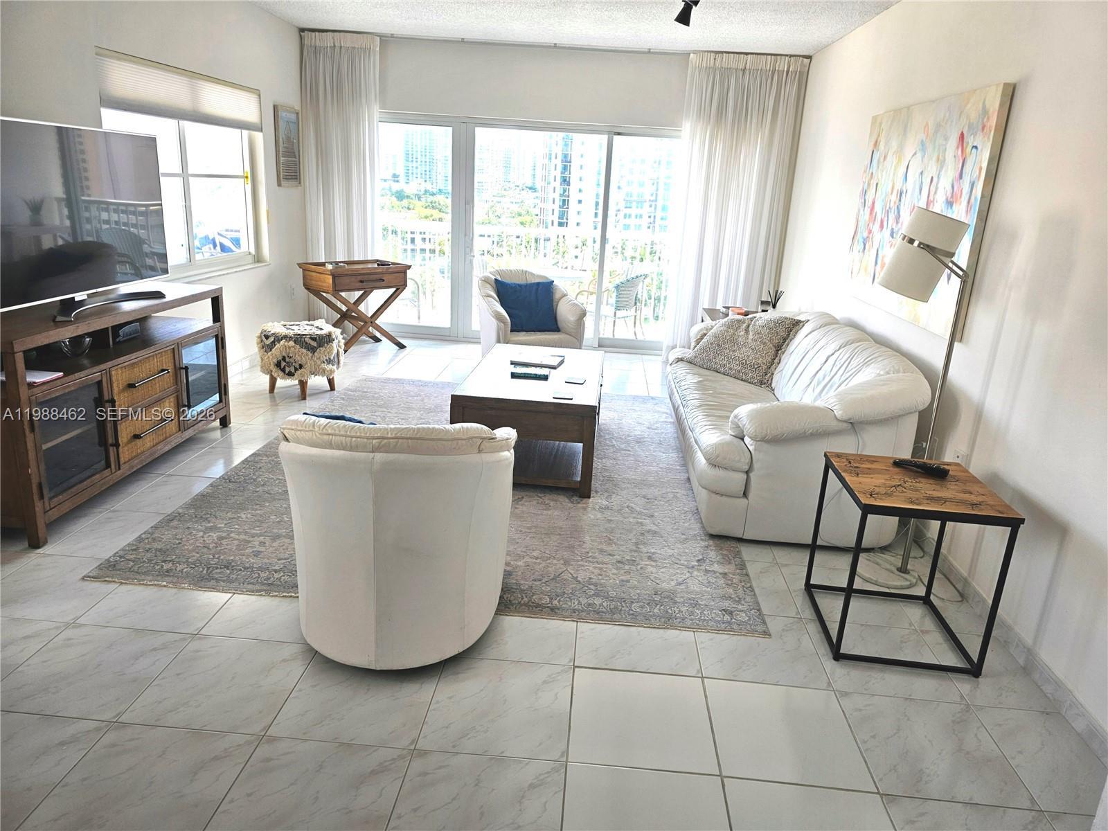 300 Bayview Dr # 905, Sunny Isles Beach FL 33160 photo 3