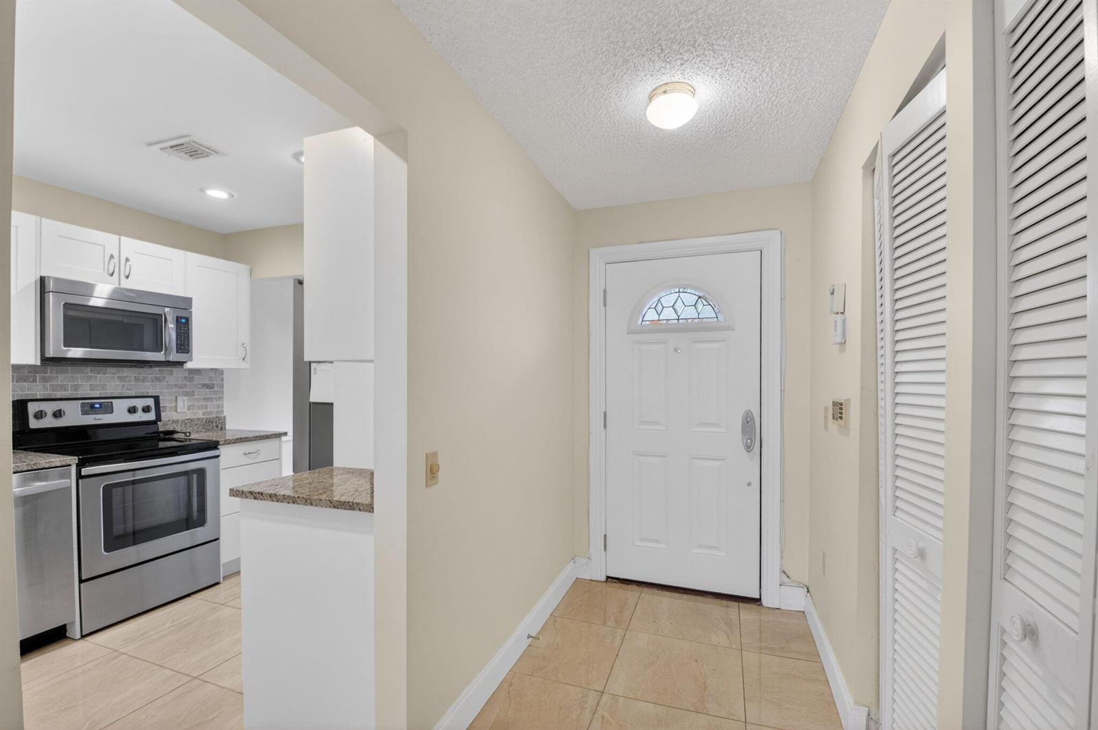 15 Stratford Drive # C, Boynton Beach FL 33436 photo 3