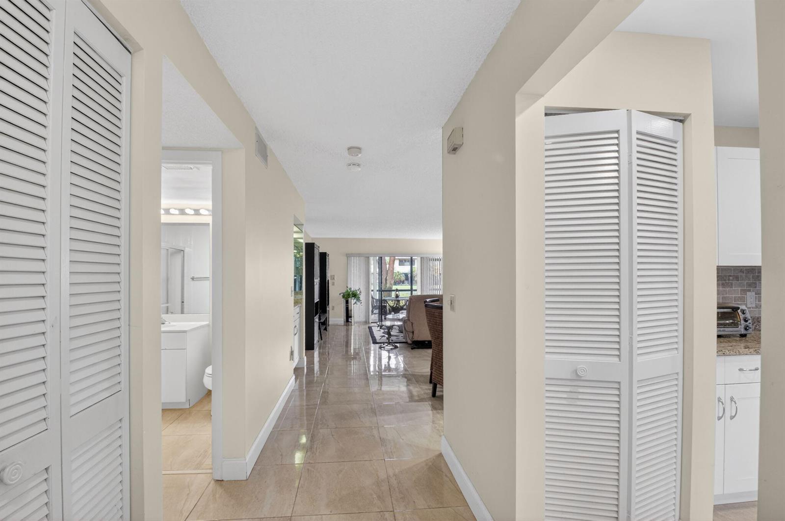 15 Stratford Drive # C, Boynton Beach FL 33436 photo 4
