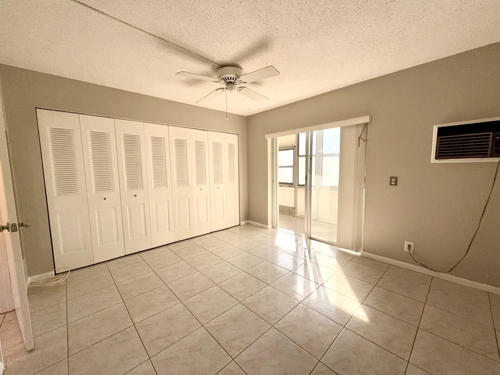 166 Sussex I, West Palm Beach FL 33417