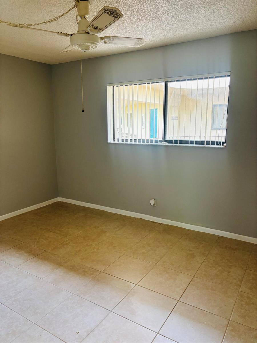 5190 Las Verdes Circle # 315, Delray Beach FL 33484 photo 5