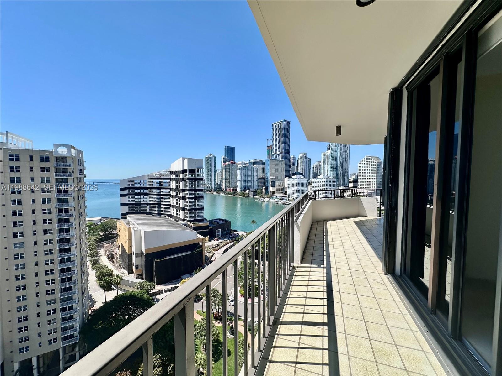 520 Brickell Key Dr # A2015, Miami FL 33131 photo 4