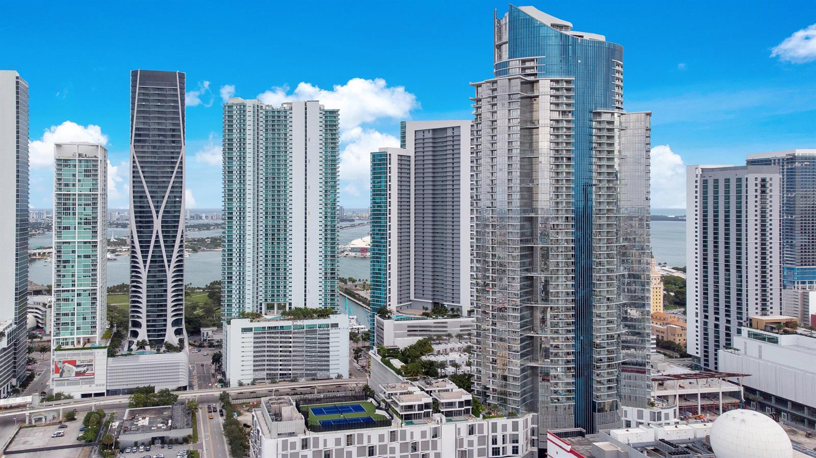 851 NE 1st Avenue # 1110, Miami FL 33132 photo 2