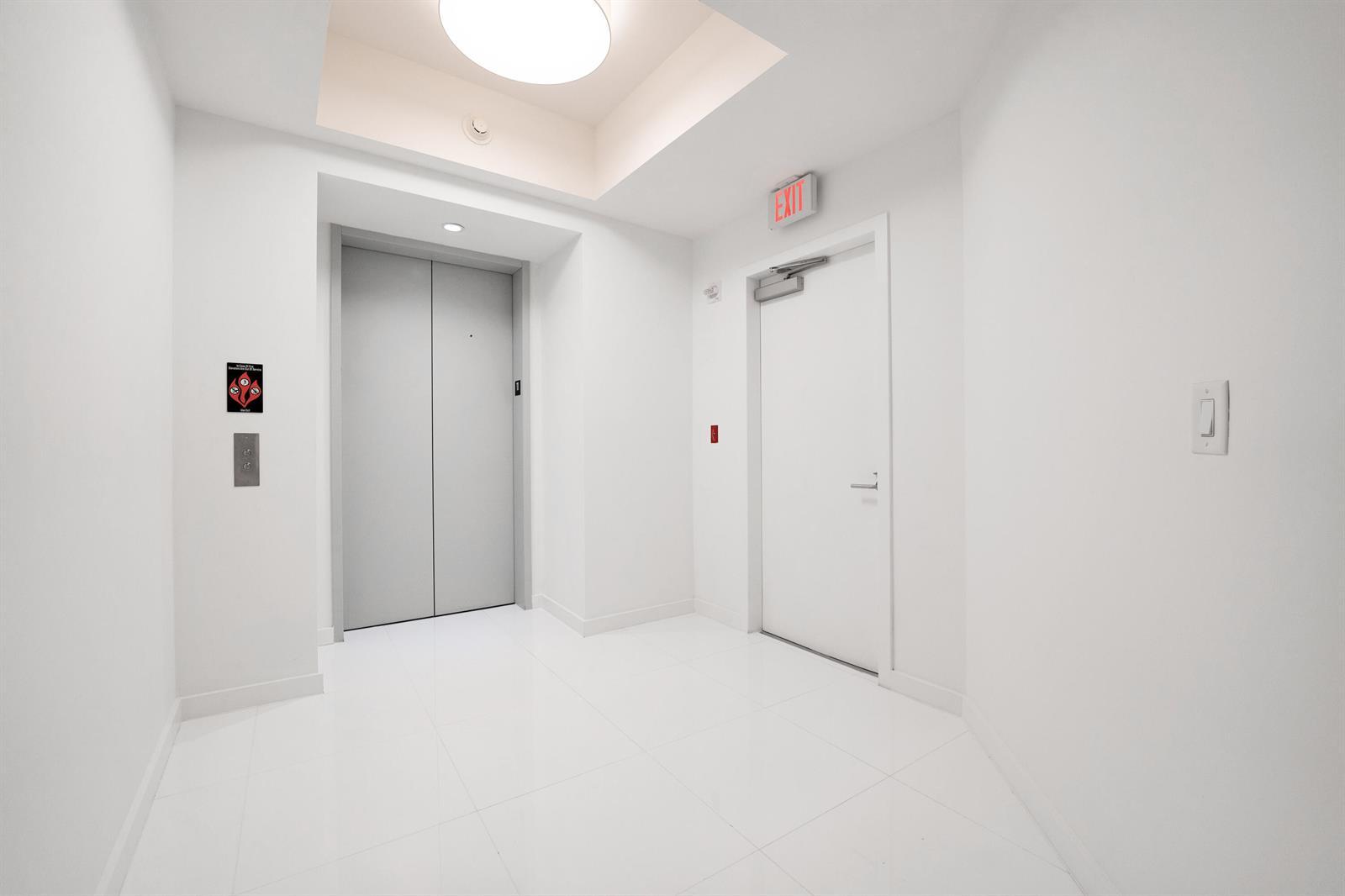 851 NE 1st Avenue # 1110, Miami FL 33132 photo 3