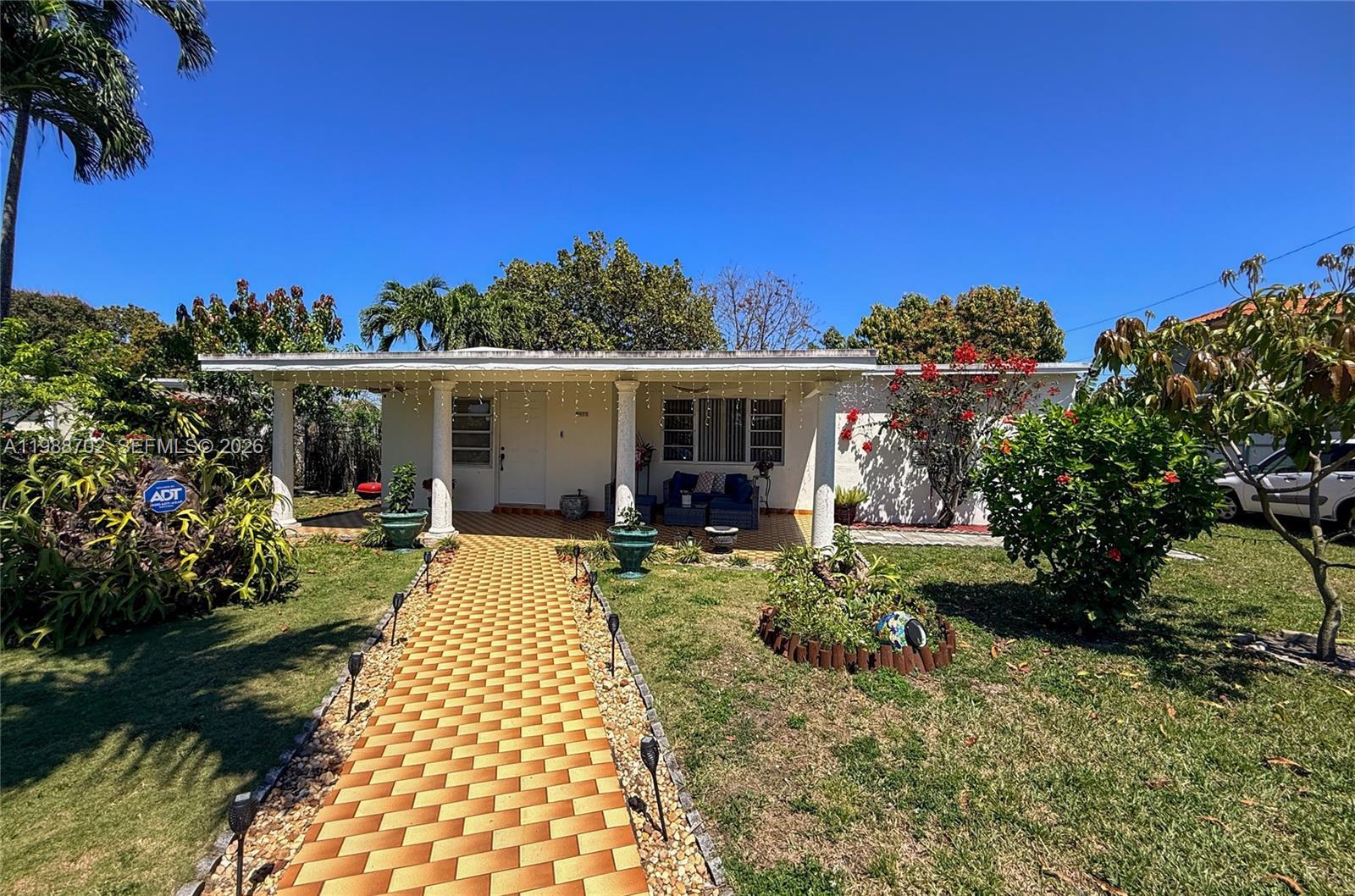 9971 SW 41st Ter, Miami FL 33165