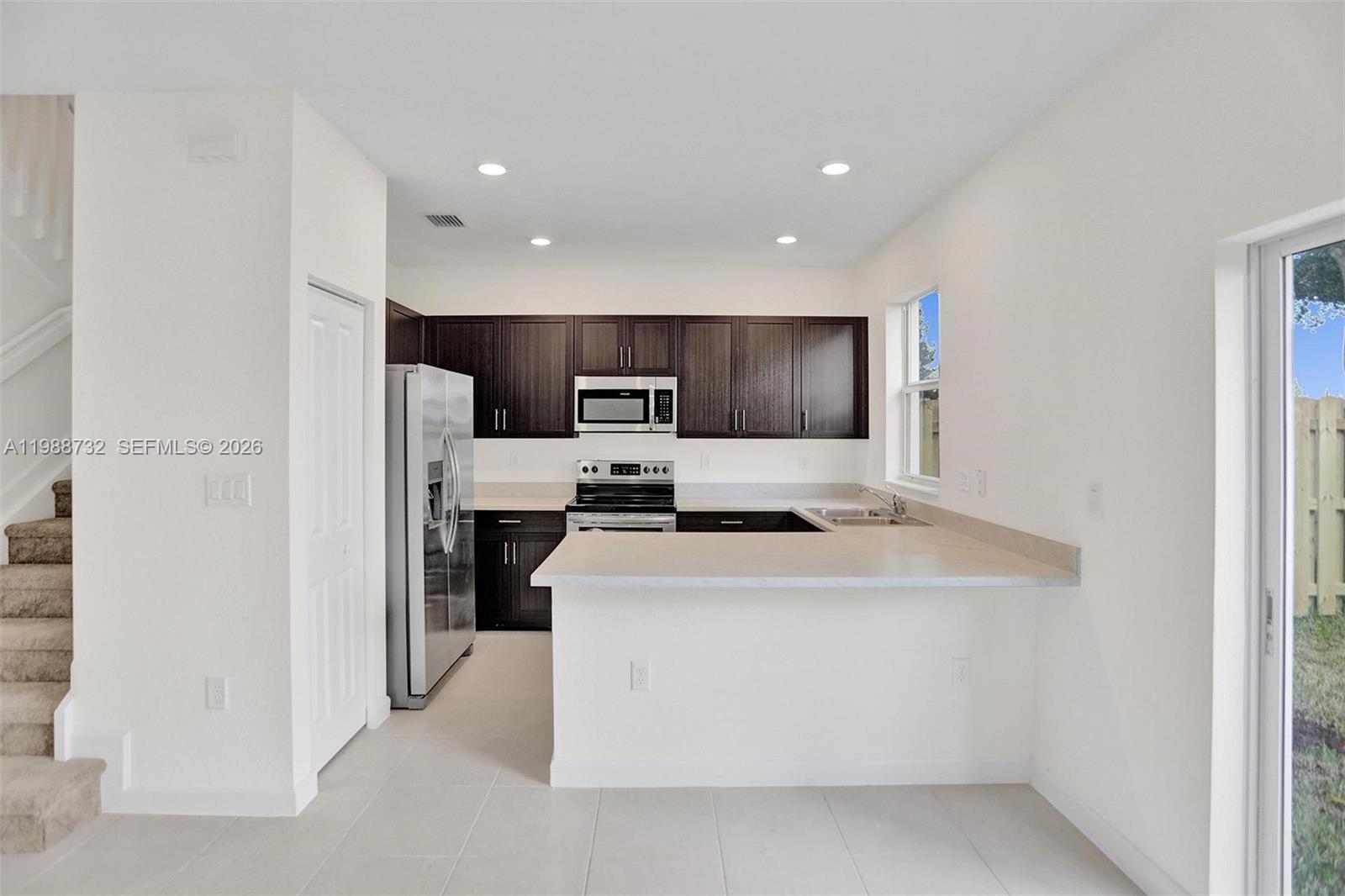 Homestead, FL 33035 photo 5