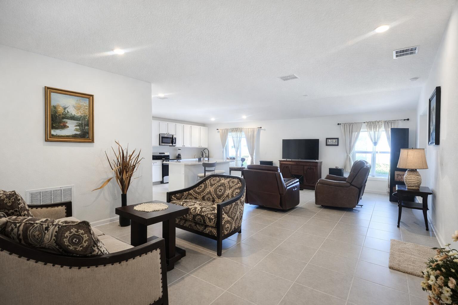 1681 Teagan Lane, Winter Haven FL 33884 photo 3
