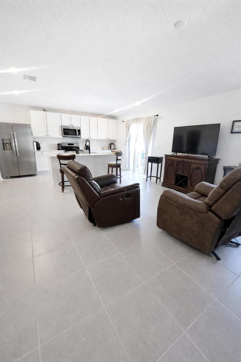 1681 Teagan Lane, Winter Haven FL 33884 photo 4