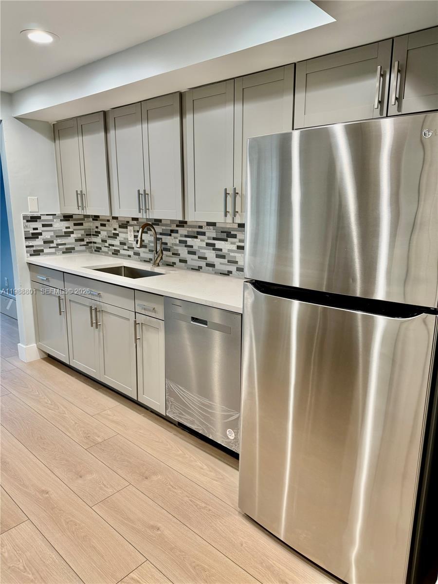 601 Three Islands Blvd # 217, Hallandale Beach FL 33009 photo 3