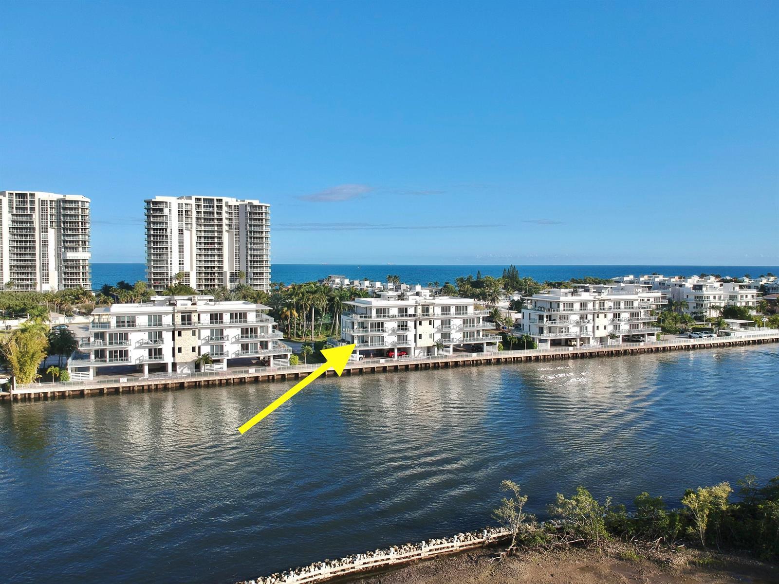 6000 N Ocean Drive # 2n, Hollywood FL 33019
