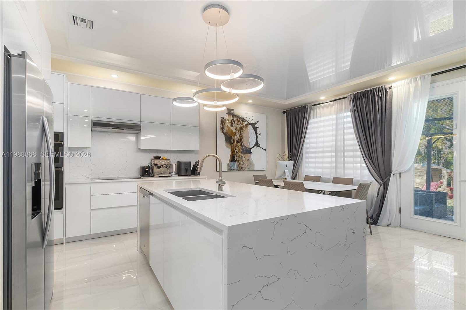 1475 Silk Oak Dr, Hollywood FL 33021 photo 3