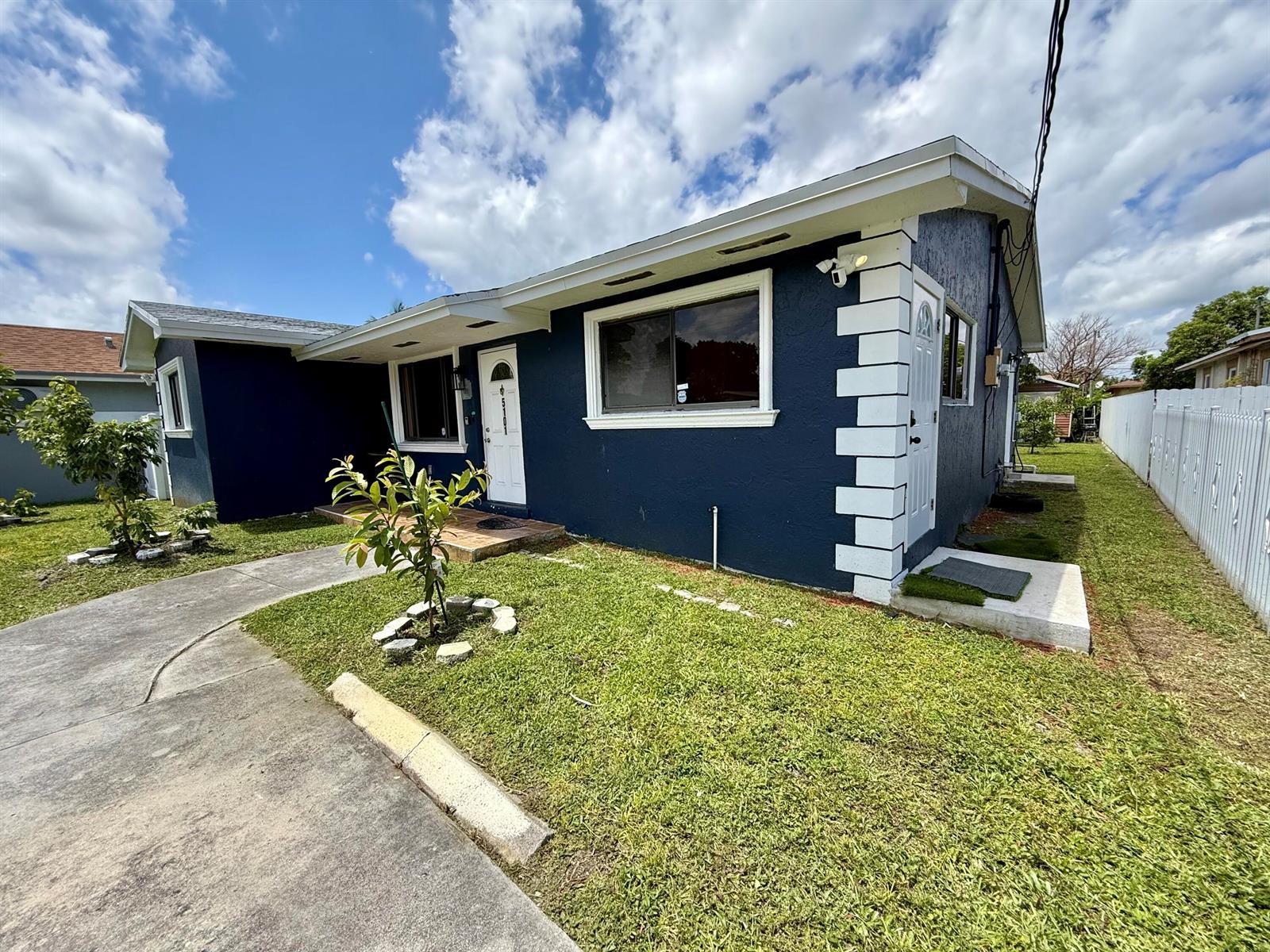 5101 SW 24th Street, West Park FL 33023 photo 2