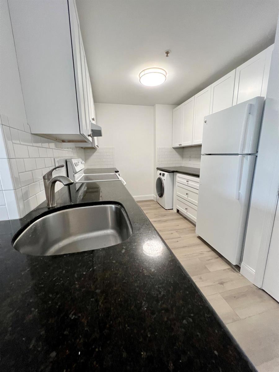 2040 Greenview Shores Boulevard # 214, Wellington FL 33414 photo 4