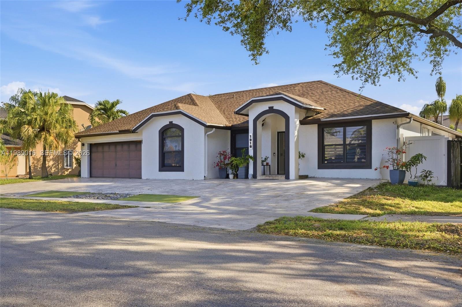 1010 SW 149th Ln, Sunrise FL 33326 photo 3