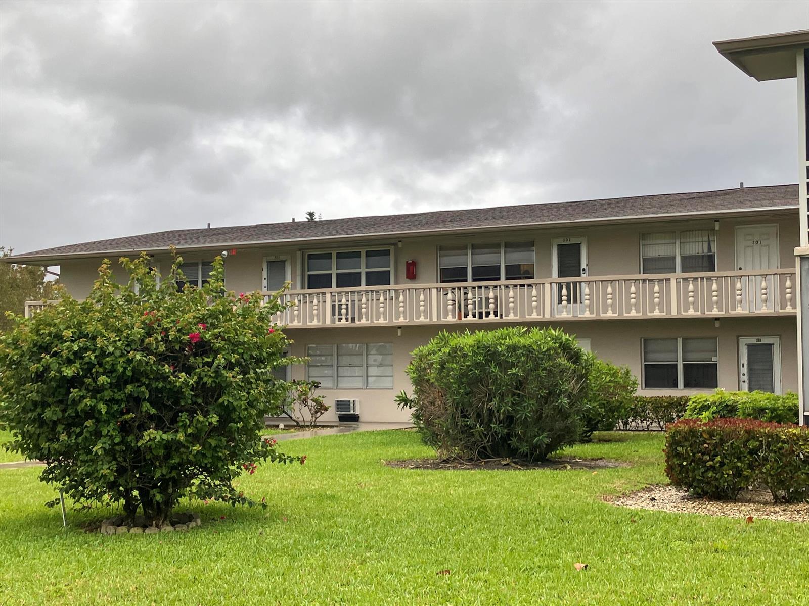302 Northampton O, West Palm Beach FL 33417