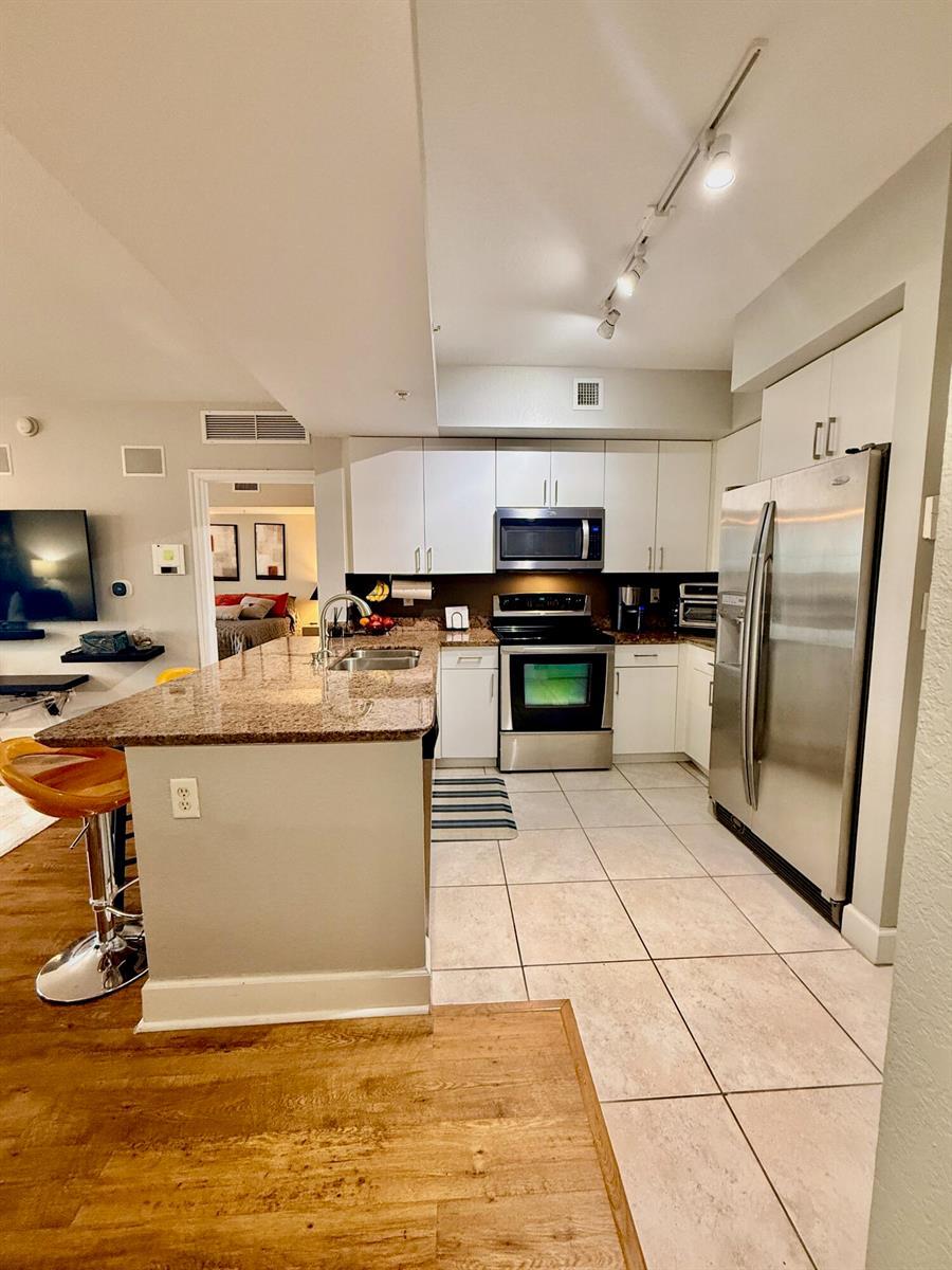 1830 Radius Drive # 507, Hollywood FL 33020 photo 3