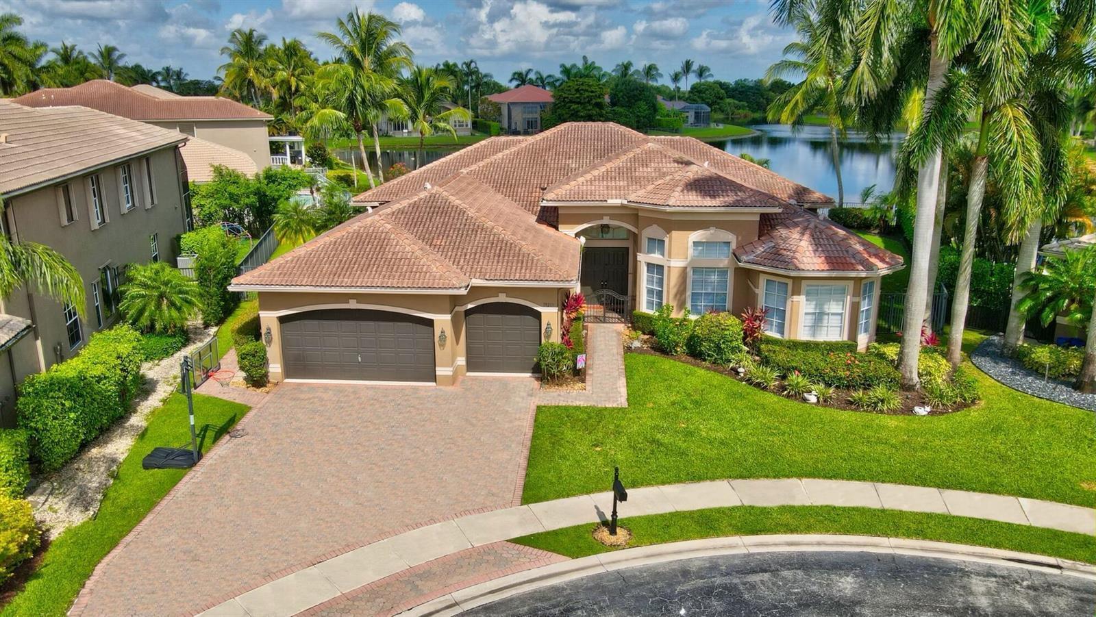 19211 N Creekshore Court, Boca Raton FL 33498